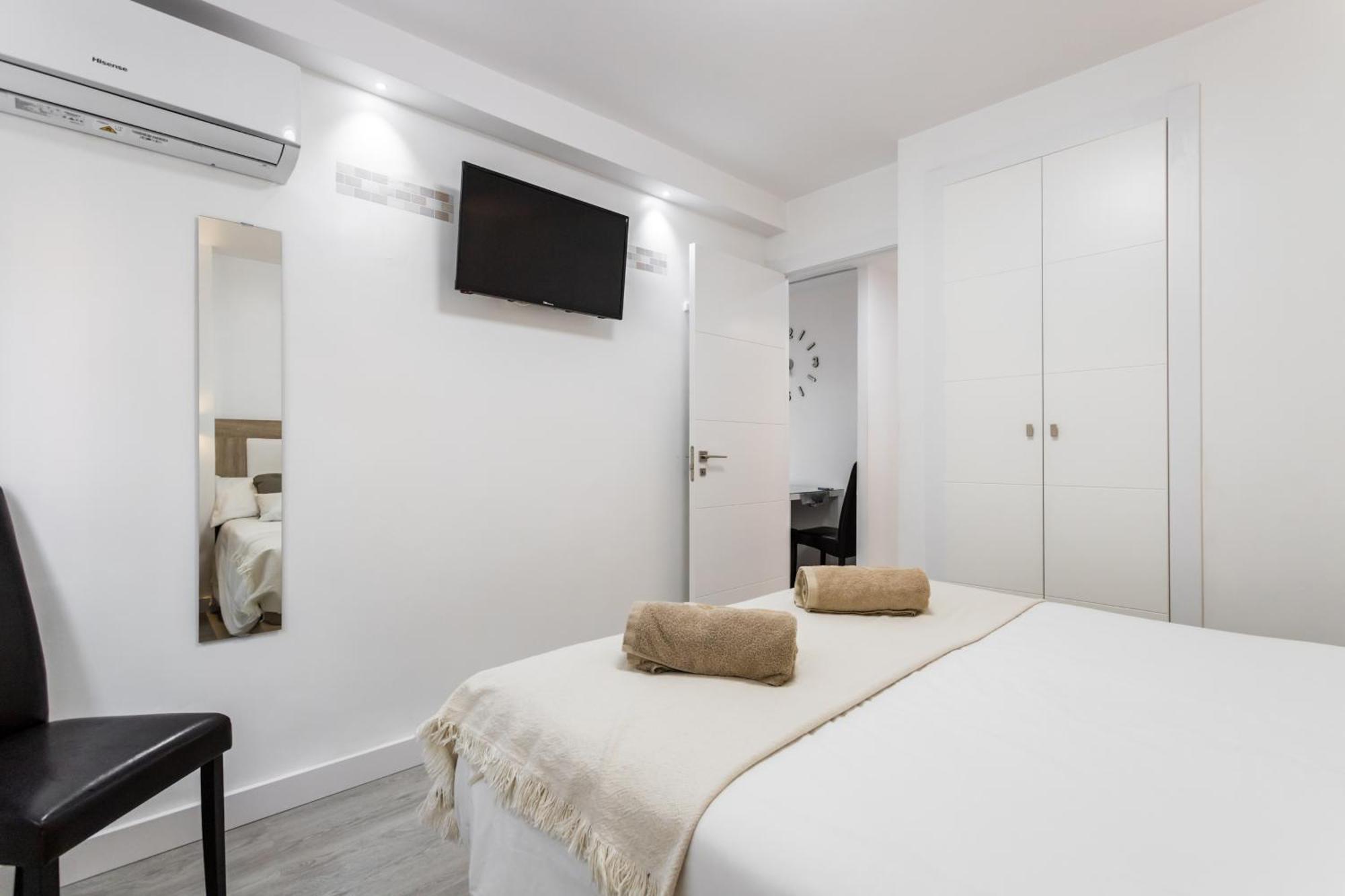 Sur Suites Principe Fuengirola Ngoại thất bức ảnh